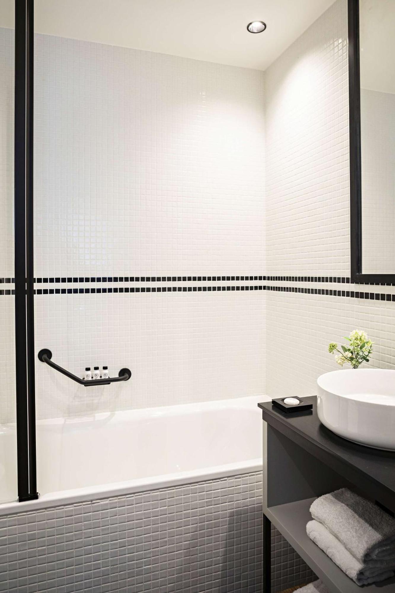 Best Western Premier The Blake Paris Gare Saint Lazare Eksteriør billede